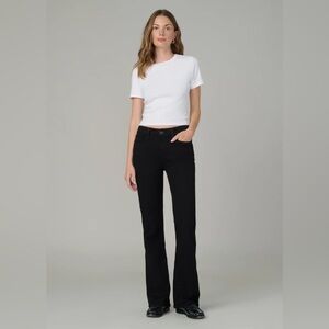Joe’s THE PROVOCATEUR
NOLD
petite‎ bootcut size 31 NWT